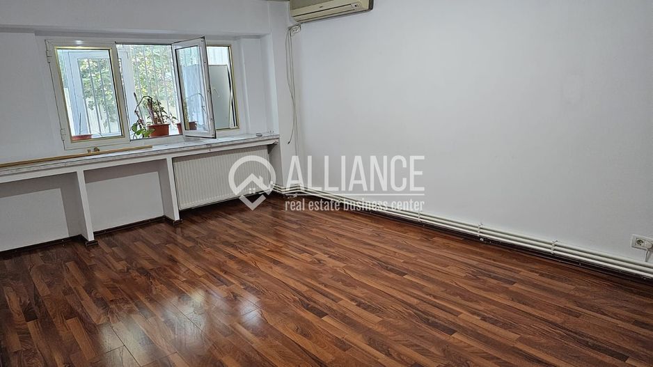 Ultracentral - Spatiu birouri / Comercial de inchiriat (COD08) - Poză 1