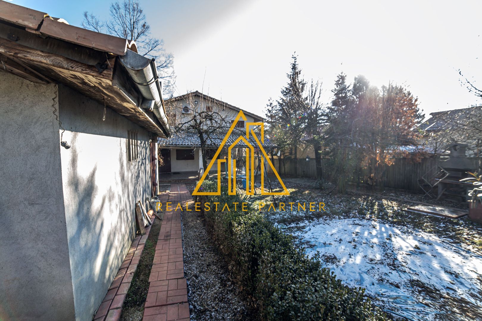 Casa superba, Adunatii Copaceni - Poză 3