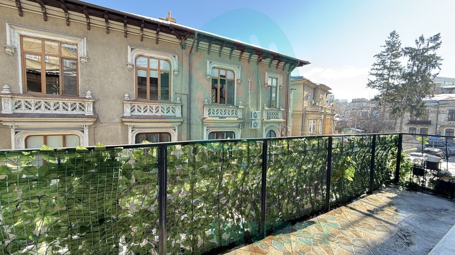 Locuinta din perioada antebelica in Armeneasca - Poză 13