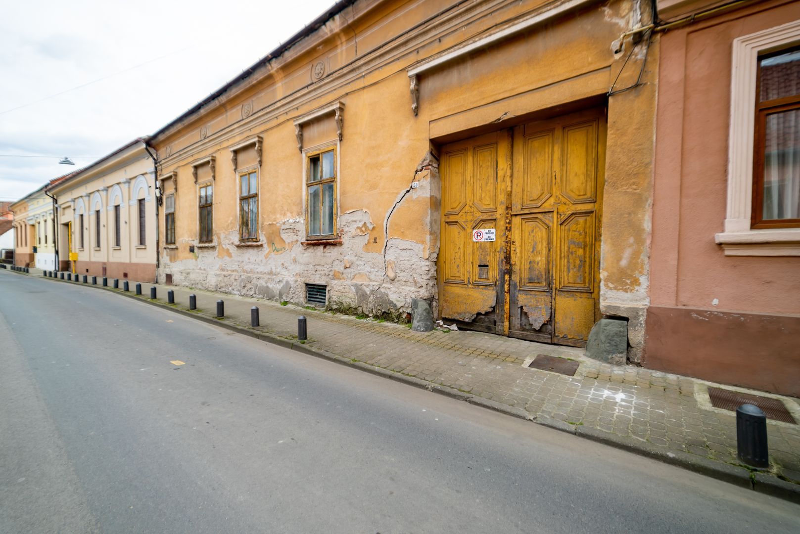 Casă ultracentrală cu teren de 1.474 mp Arad - Poză 1