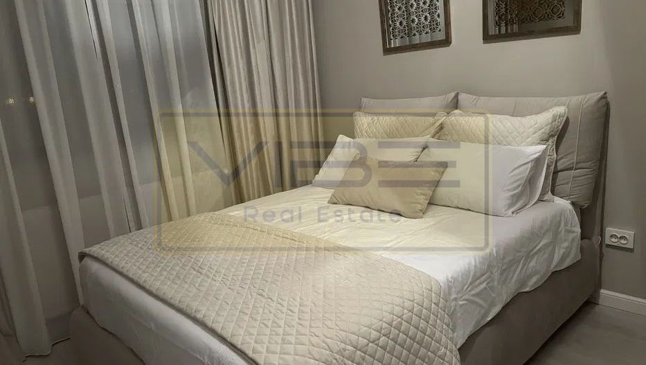 Centru-Palas Mall/ Amazon- Apartament Nou/ Modern ! - Poză 1