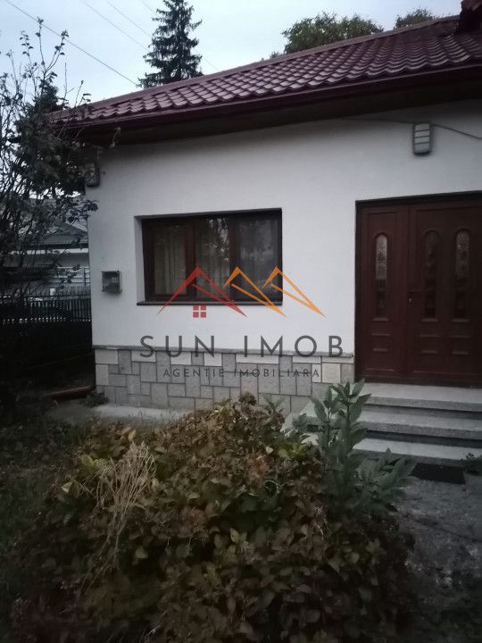 Casa 3 camere decomandate, renovata recent, zona centrala, 536mp teren - Poză 1