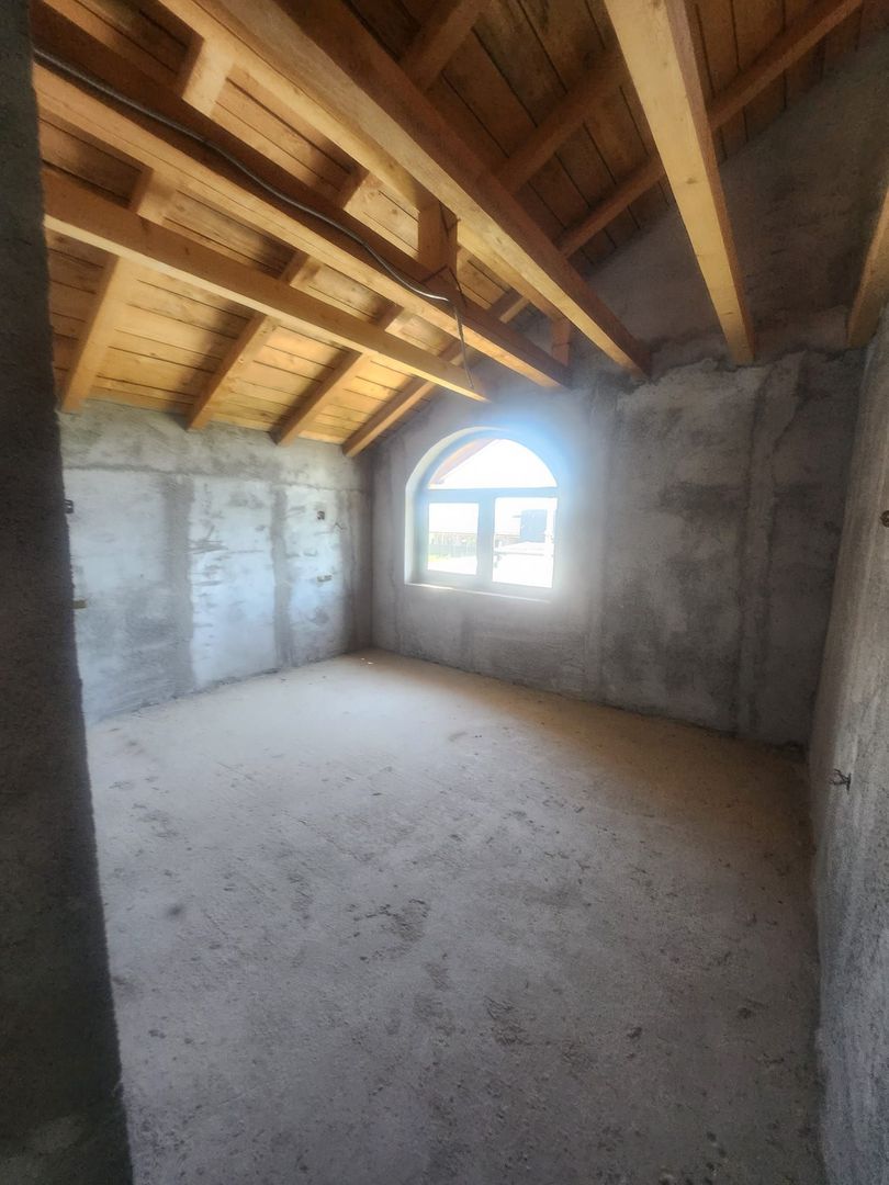 Casa de vanzare Geamana - Poză 8