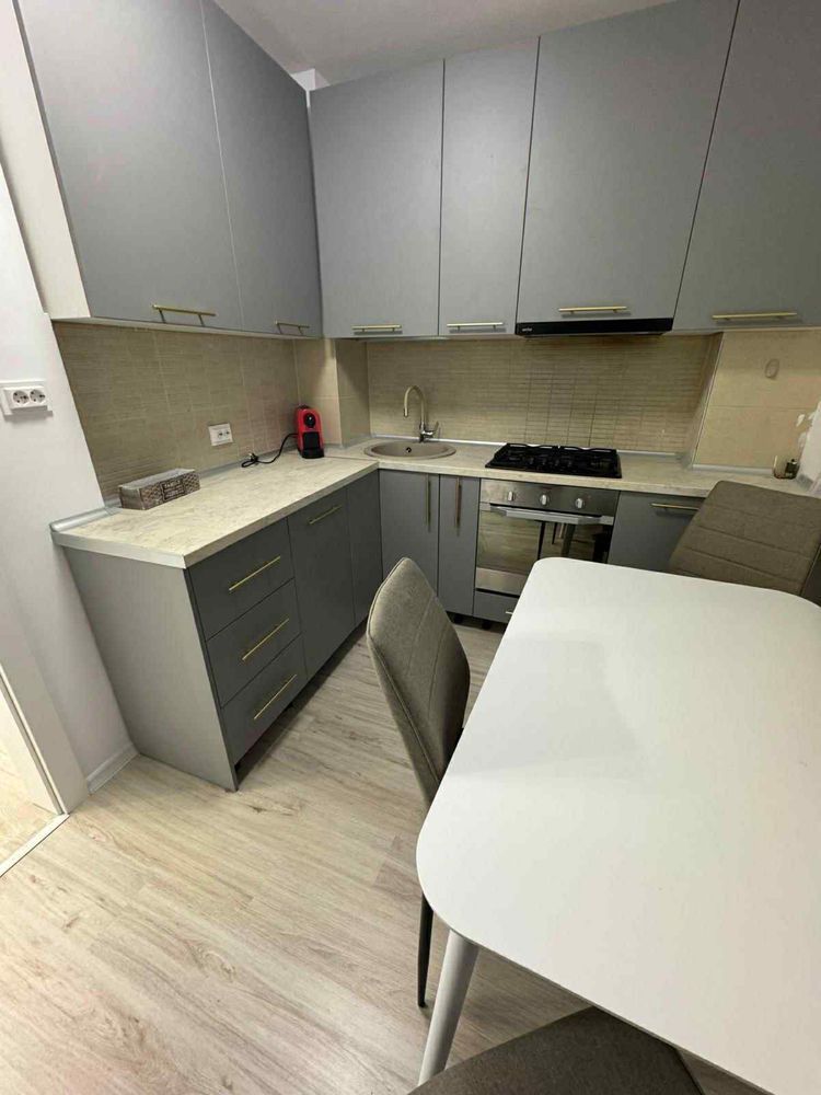 Apartament 2 camere renovat, mobilat complet – Bd. Coposu, lângă Unirii - Poză 5