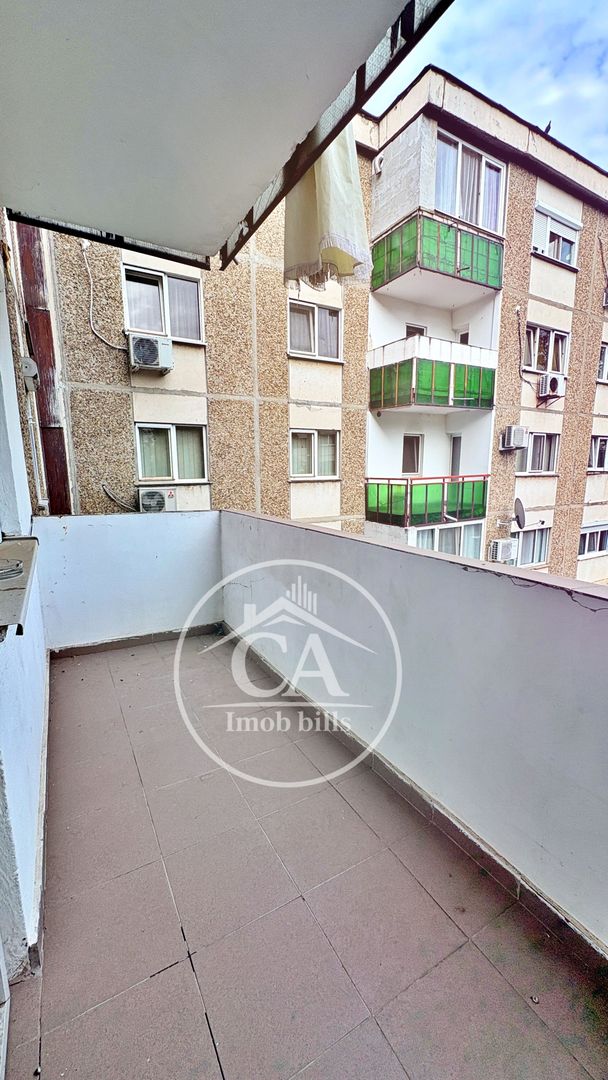 Apartament cu 3 camere în zona Decebal - Poză 6