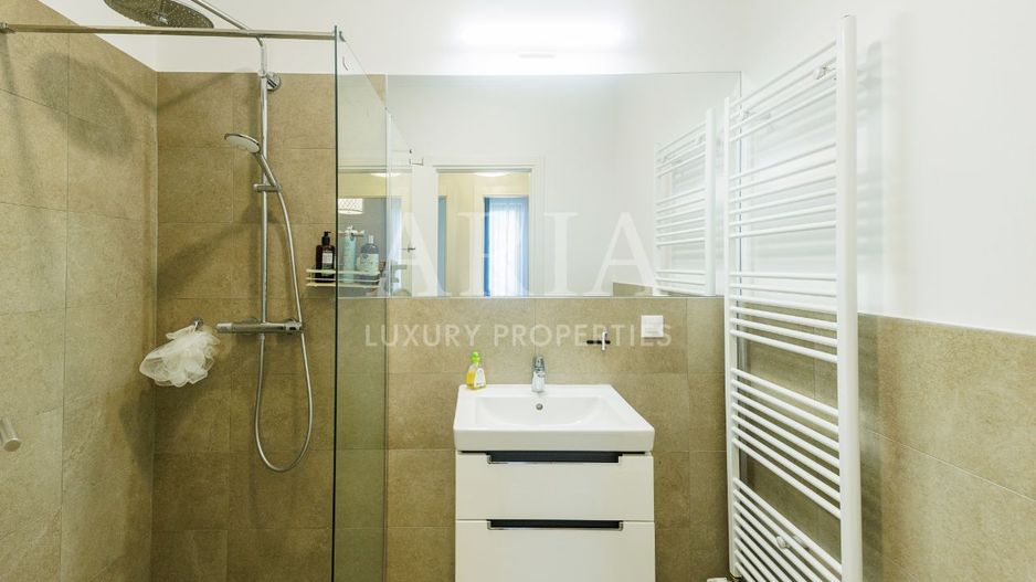 The Ivy - 4 camere - curte - nou - mobilat și utilat - Poză 21