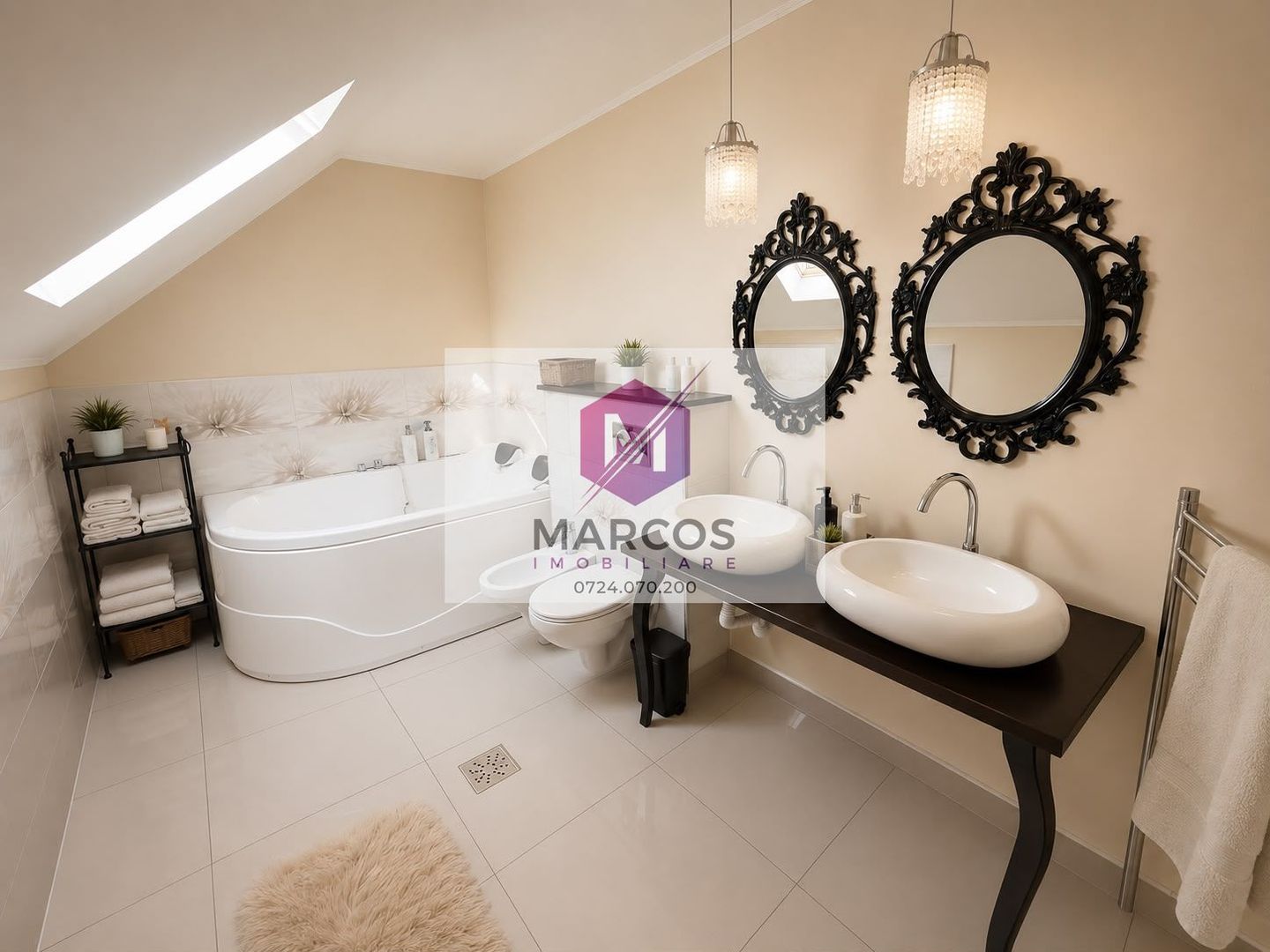 Vila 7 camere zona centrală - Poză 4