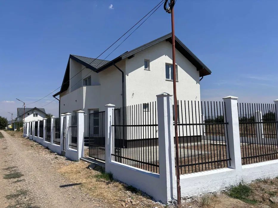 Casa cu 4 camere | Mogosoaia | Panouri solare | Pompa de caldura - Poză 2