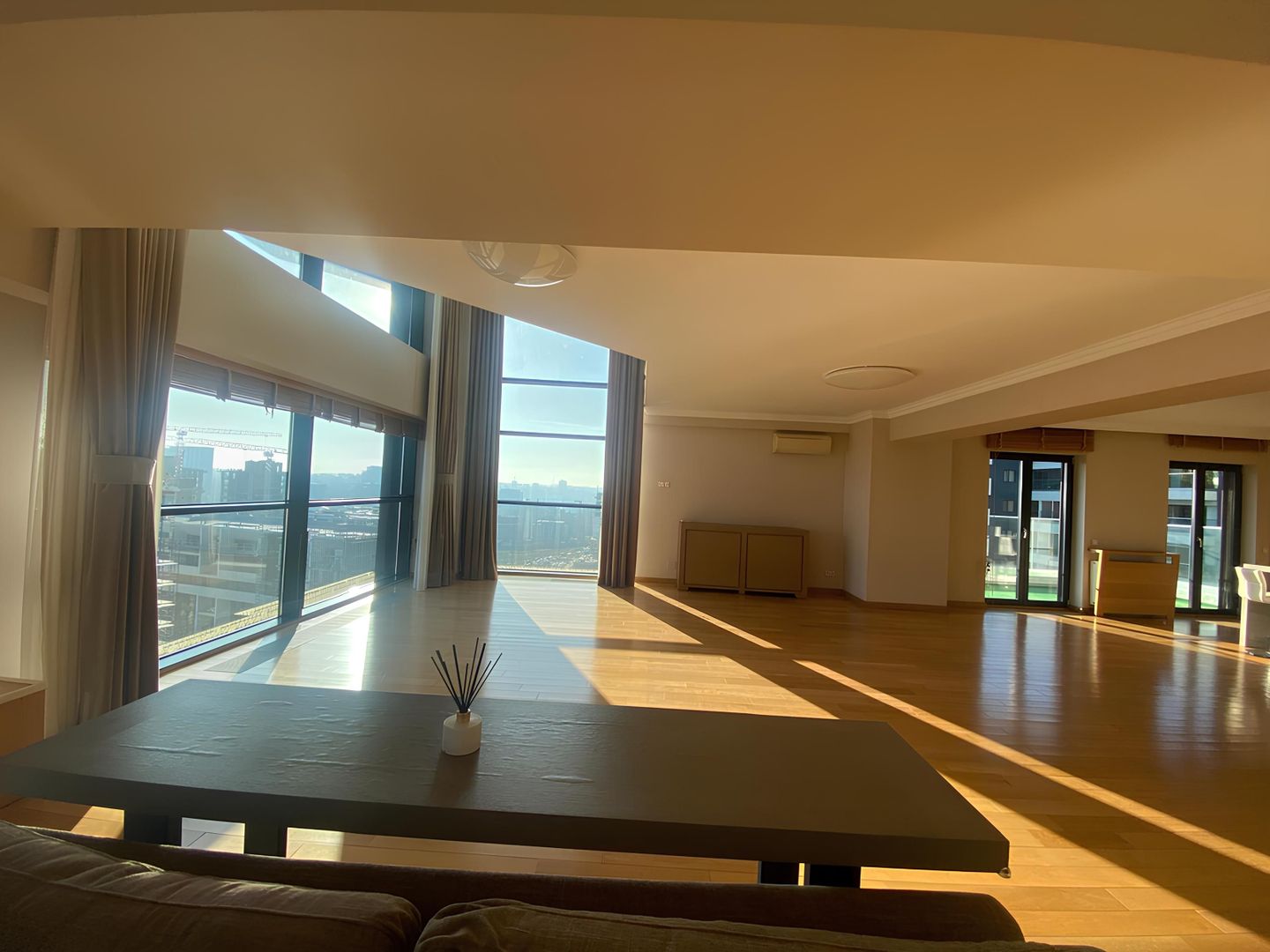 Penthouse de vanzare cu view deosebit In complex Upground - Poză 12