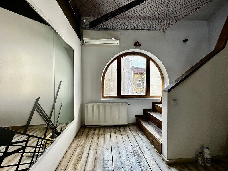 Birou inedit, complex în Piața Unirii - Poză 21