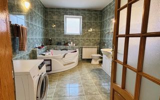 VILA CU 14 CAMERE SI 3405 MP TEREN IN SANMARTIN - Poză 21