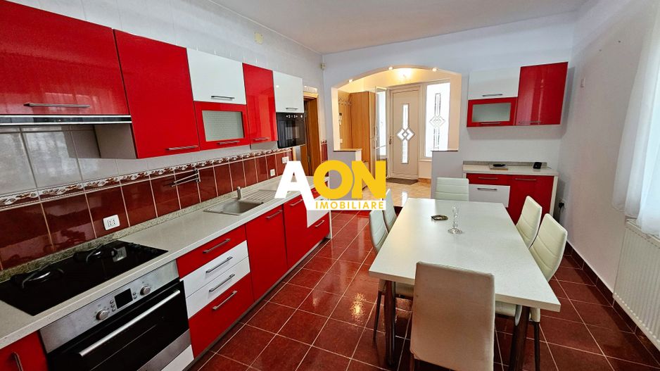 Casa 5 camere 561 mp teren la asfalt toate utilitatile Cetate - Poză 9