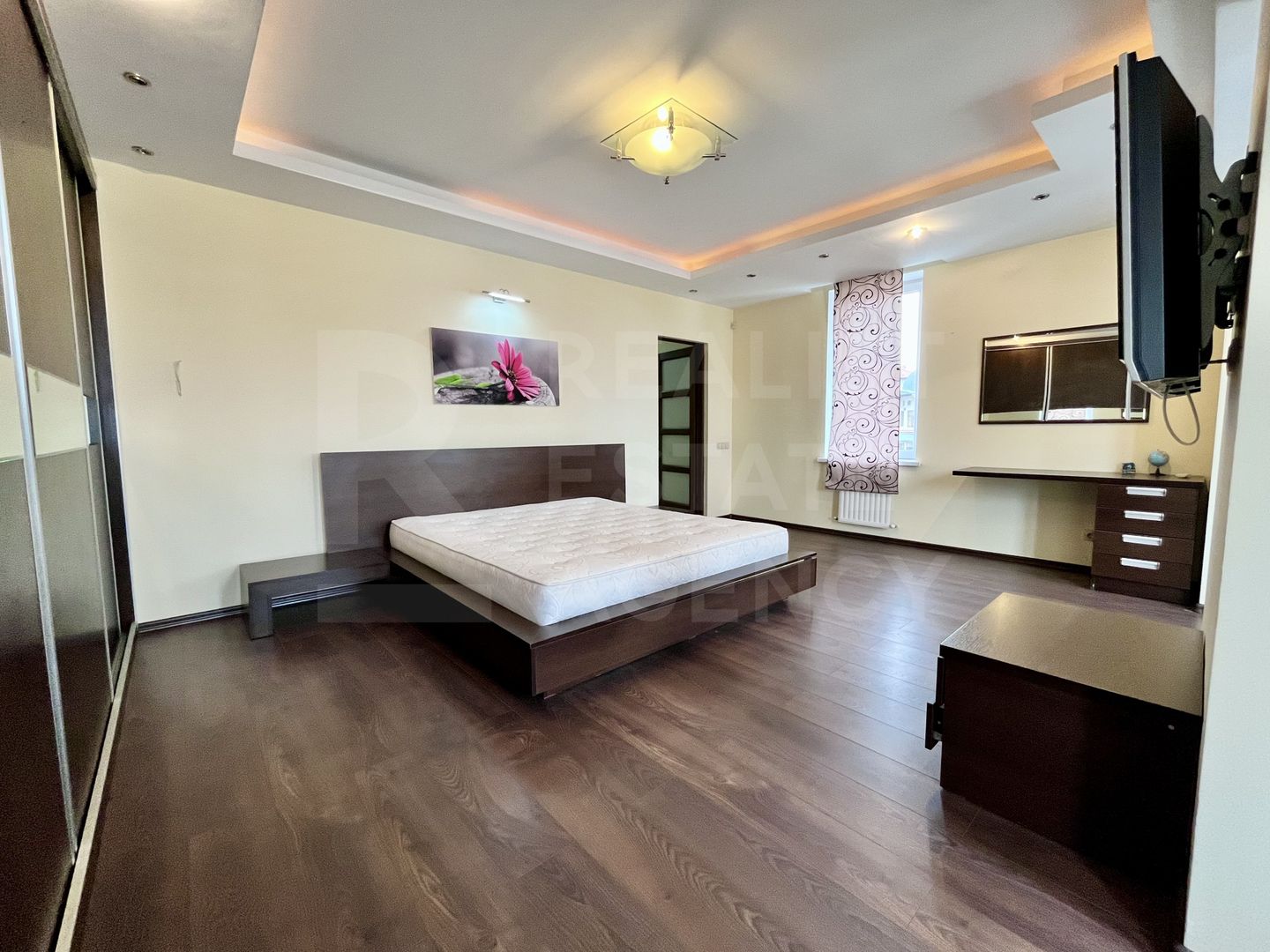 Chirie, apartament, 4 camere, str. Vasile Alecsandri, Centru - Poză 6