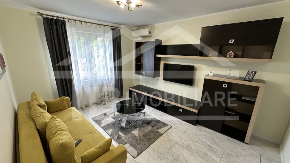 Apartament cu 2 camere, 54mp, decomandat, Zona Europa - Poză 1
