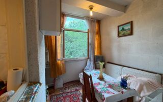 Garsoniera la etaj intermediar | 28 mp | zona Vivo - Poză 6