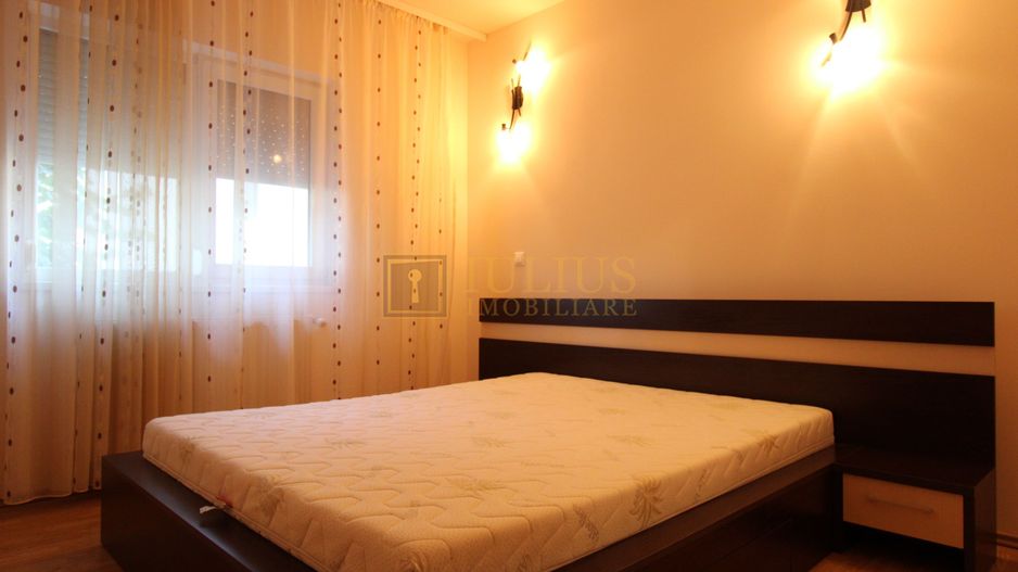 Aradului -2 camere, centrala proprie, loc de parcare - Poză 6