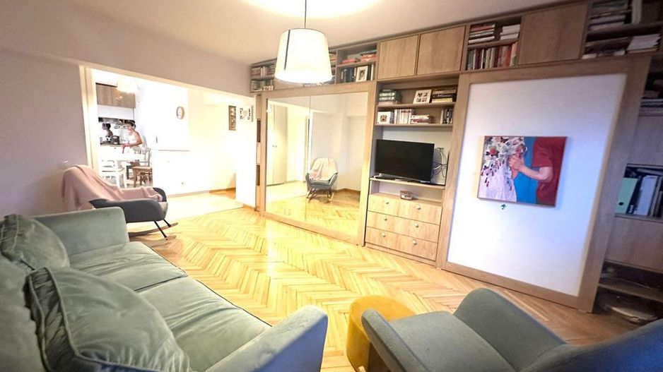 Apartament 4 camere – Panduri - Poză 1