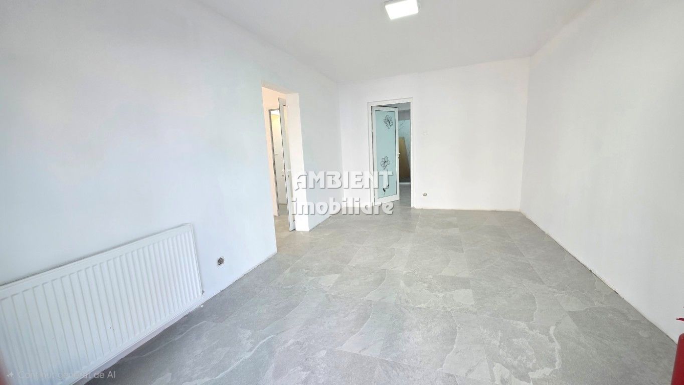 DE ÎNCHIRIAT - Spațiu birouri - Apartament cu 3 camere, parter, zona CENTRU; - Poză 8