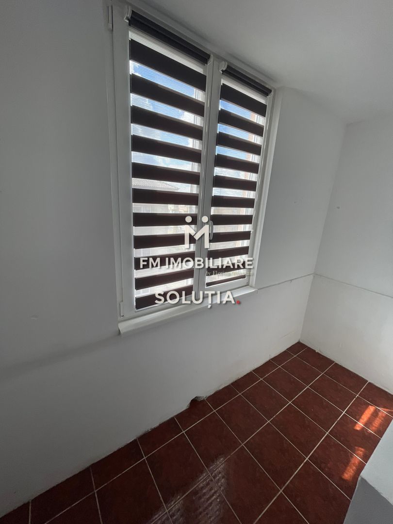 Apartamanet 2 camere-decomandat, Păltinișului colt cu Macului - Poză 10