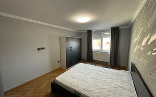 Apatament de 2 camere, 50 mp, decomandat, prima inchiriere, Ultracentral - Poză 4