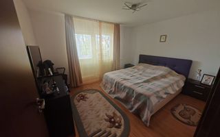 4 camere | centrala proprie | etaj intermediar | zona excelenta | renovat | - Poză 5