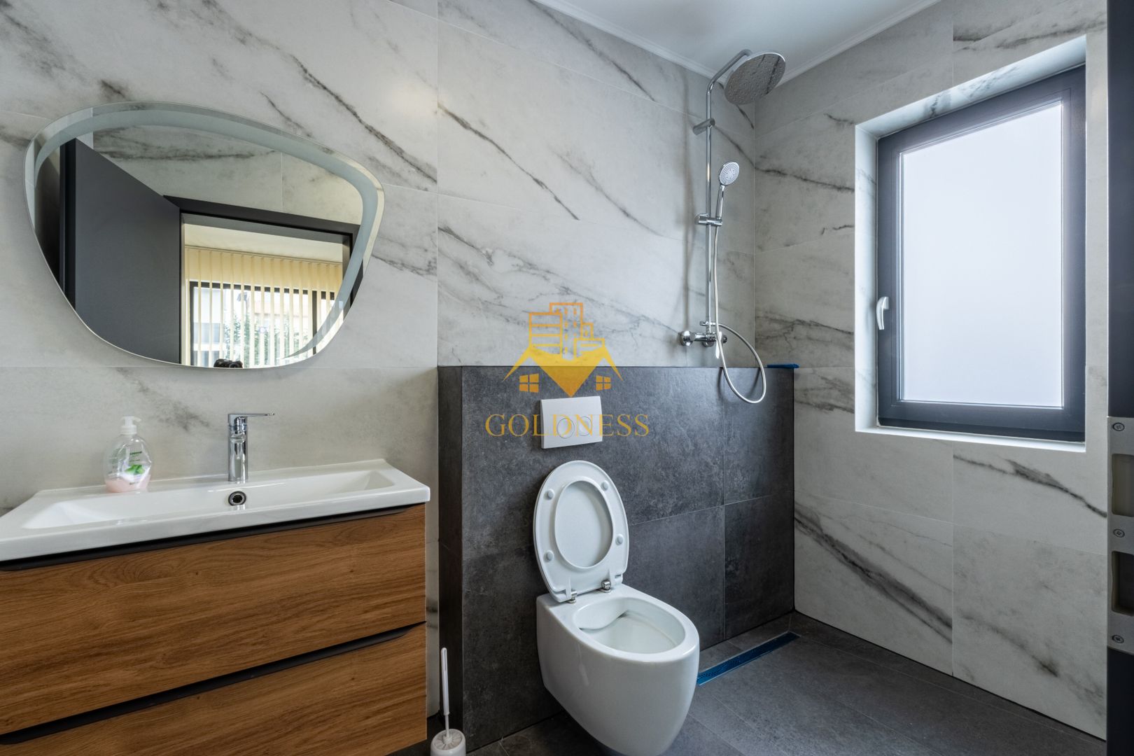 Duplex 170 mp, 6 camere, 4 bai, terasa 35mp, Europa Zona Eugen Ionesco - Poză 3