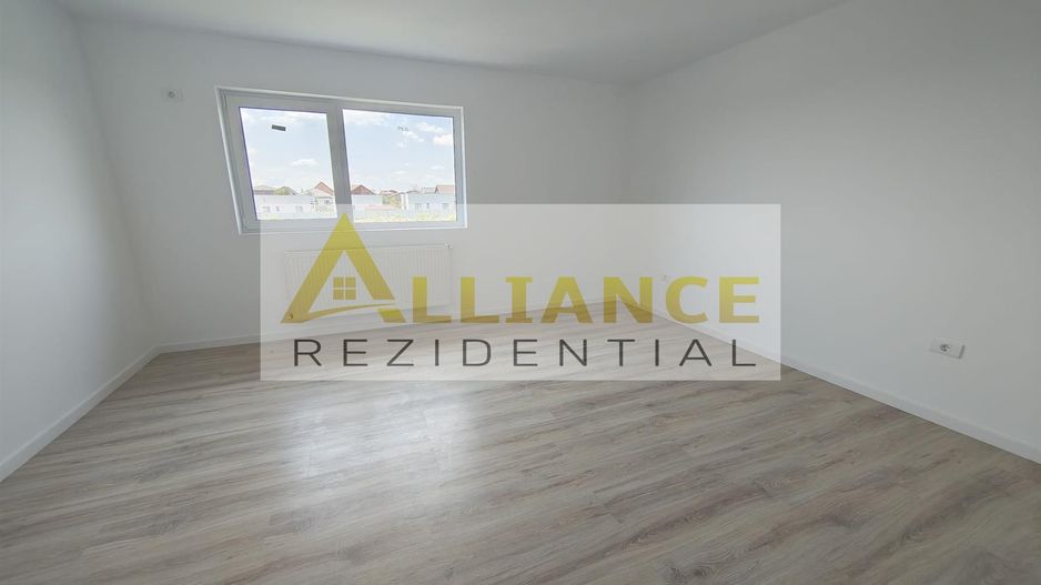 Casa tip duplex - 3 camere - 2 bai - Poză 4