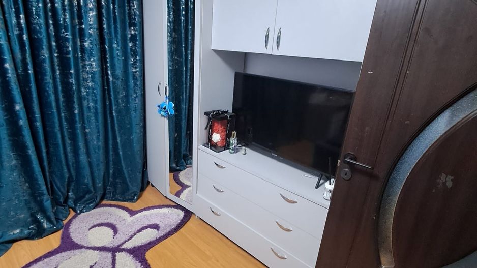Apartament 2 camere de vânzare – Craiovita Noua - Poză 4