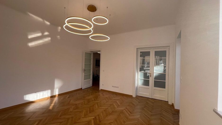 Inchiriere apartament 3 camere | Ultracentral-Universitate-Rosetti - Poză 1