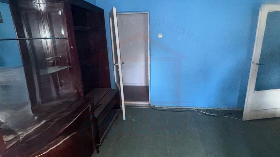 44.900 euro NEGOCIABIL, apartament, 2 camere, etaj  Micro 40 - Poză 3