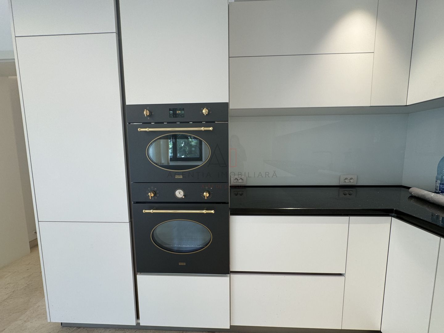 Vila modernă de închiriat în Primăverii – Metrou Aviatorilor - Poză 8