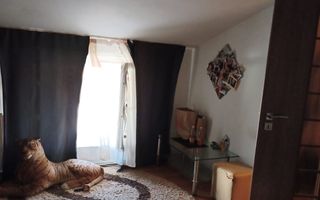Casa insiruita de vanzare cu 4 camere in zona Centrala - Poză 9