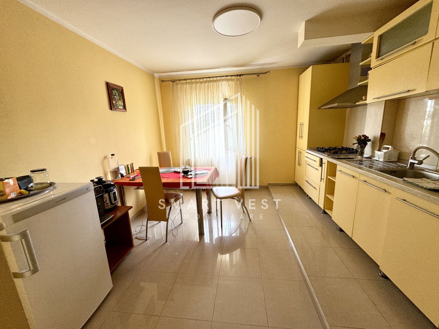 Apartament 3 camere decomandat de vanzare | Etajul 2 | Zona Micro 17 - Poză 8