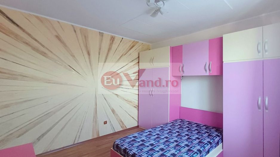 Vila P+1+M, 6 camere, Micro 16, 303 mp utili, teren 406 mp – 272.000 Euro - Poză 11