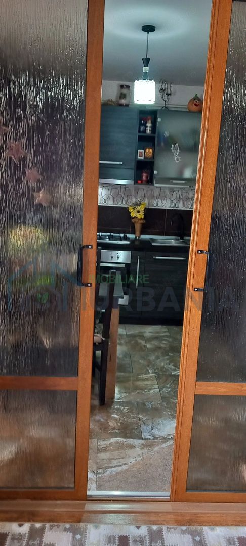 Apartament 2 camere, etaj 2, zona Bucium, Iasi - 100.000 EUR - Poză 5