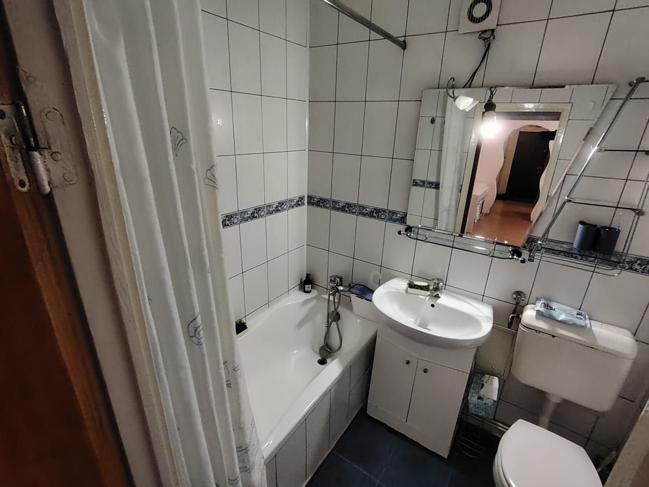 Apartament 3 camere de vânzare – Zona Aparatorii Patriei - Poză 10
