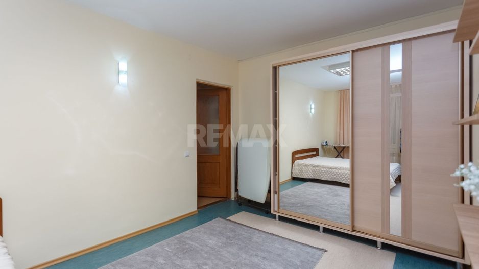 Spațiu nelocativ - Poză 3