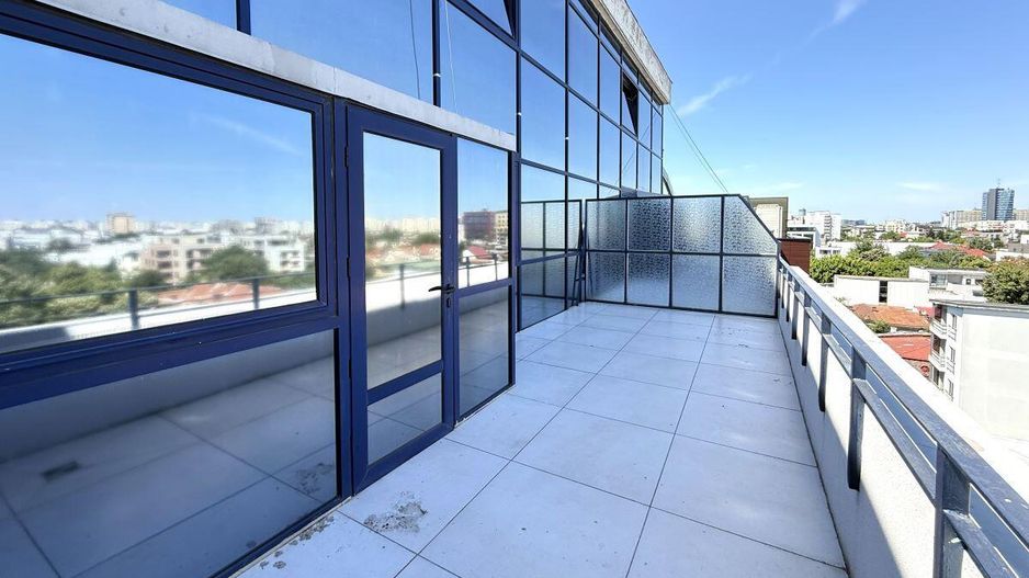 Polona - Duplex 256 mpu, 6 camere, etaje 6+7, panorama, terase 52 mp - Poză 24