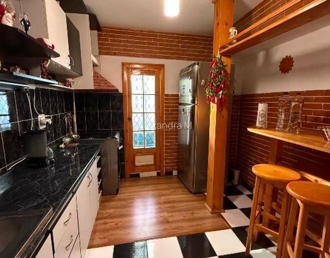 Apartament 2 cam Mazepa 2 ,et8/10 - Poză 4