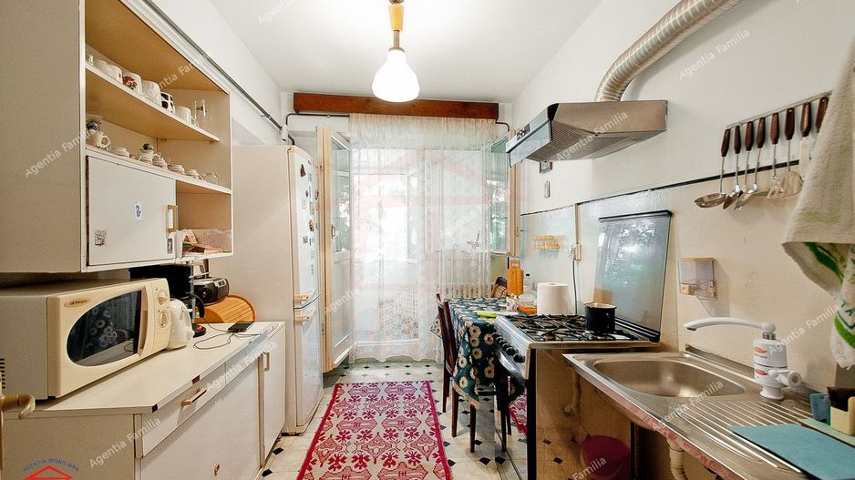 Apartament spațios cu 3 camere decomandate, două băi – IC Frimu - Poză 4