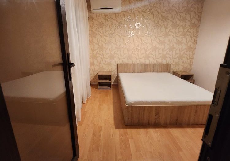 2 camere mobilat, parter cu balcon, parcare, zona Diham - Poză 3