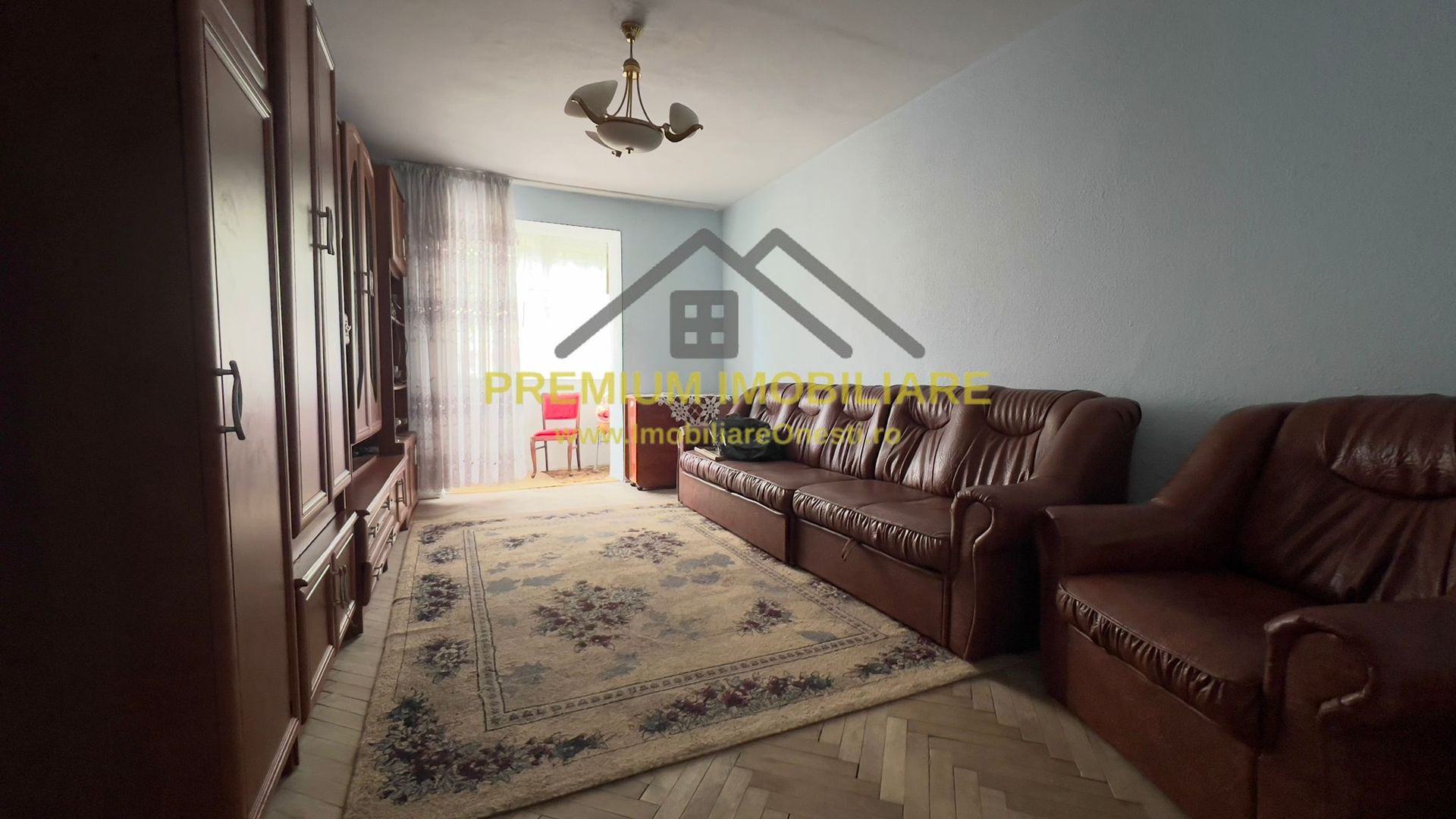 Apartament decomandat cu 2 camere zona centrala - Poză 5