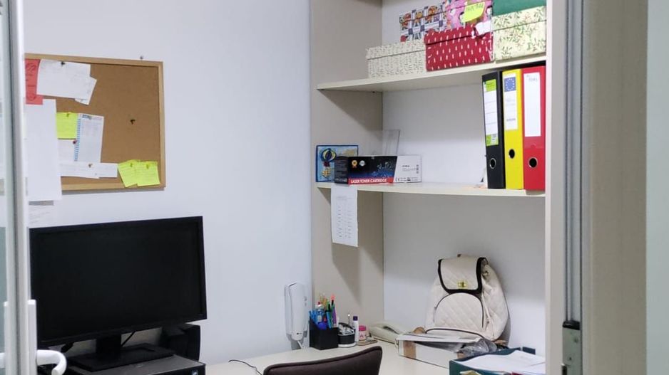 De inchiriat! Casa pretabila birouri, in Gruia - Poză 8