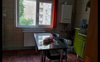 De vanzare imobil 3camere - Poză 2