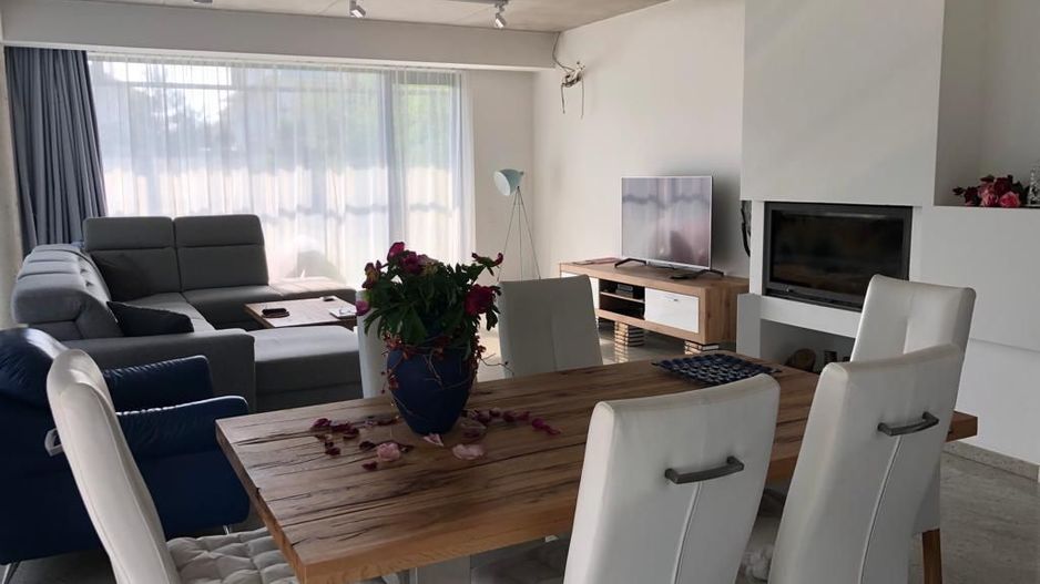 Modern villa | 6 rooms | Iancu Nicolae - Poză 2