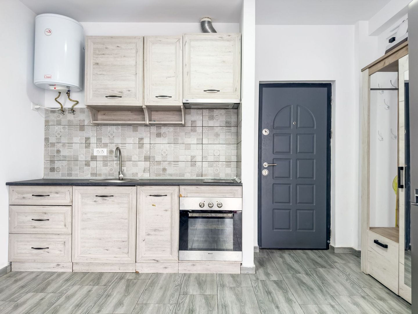 Apartament 2 camere si terasă generoasă in Eforie Nord | Comision 0% - Poză 11