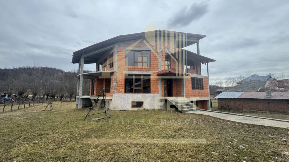 VILA 7 CAMERE TEREN 1654 MP BUGHEA DE JOS ARGES - Poză 43