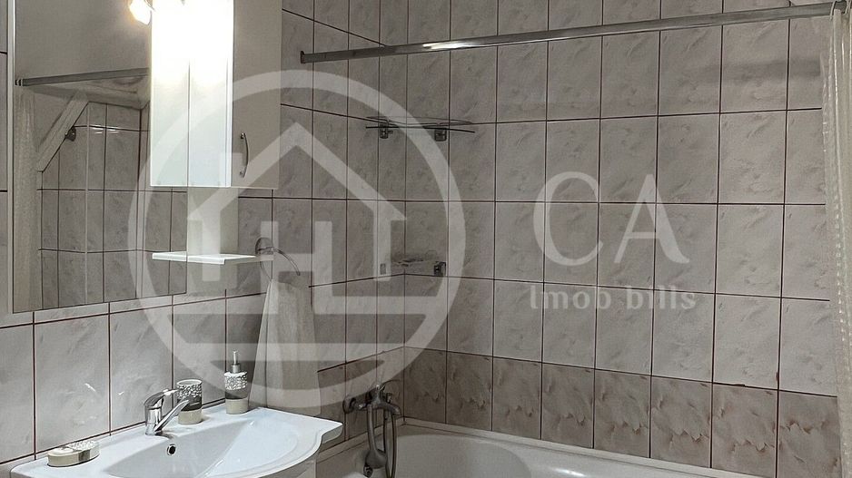 Vila cu 6 camere de inchiriat ultracentral Oradea - Poză 11