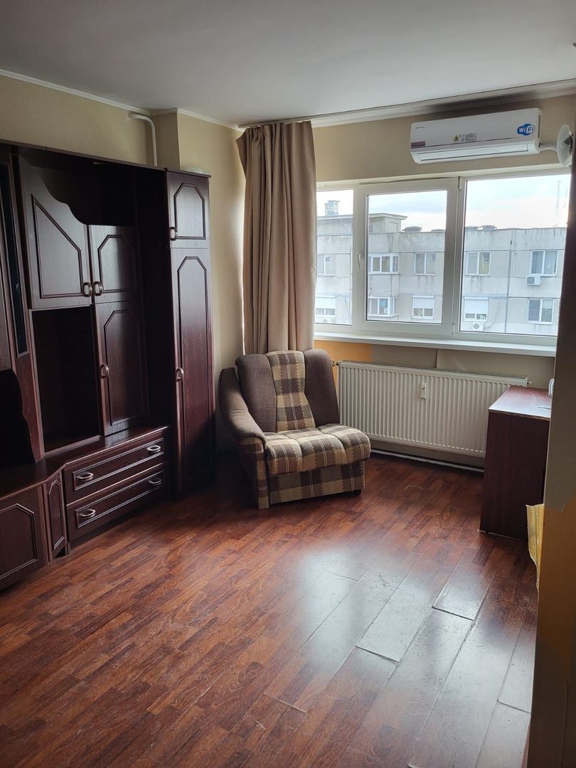 Garsoniera Crangasi Ceahlau - Poză 3