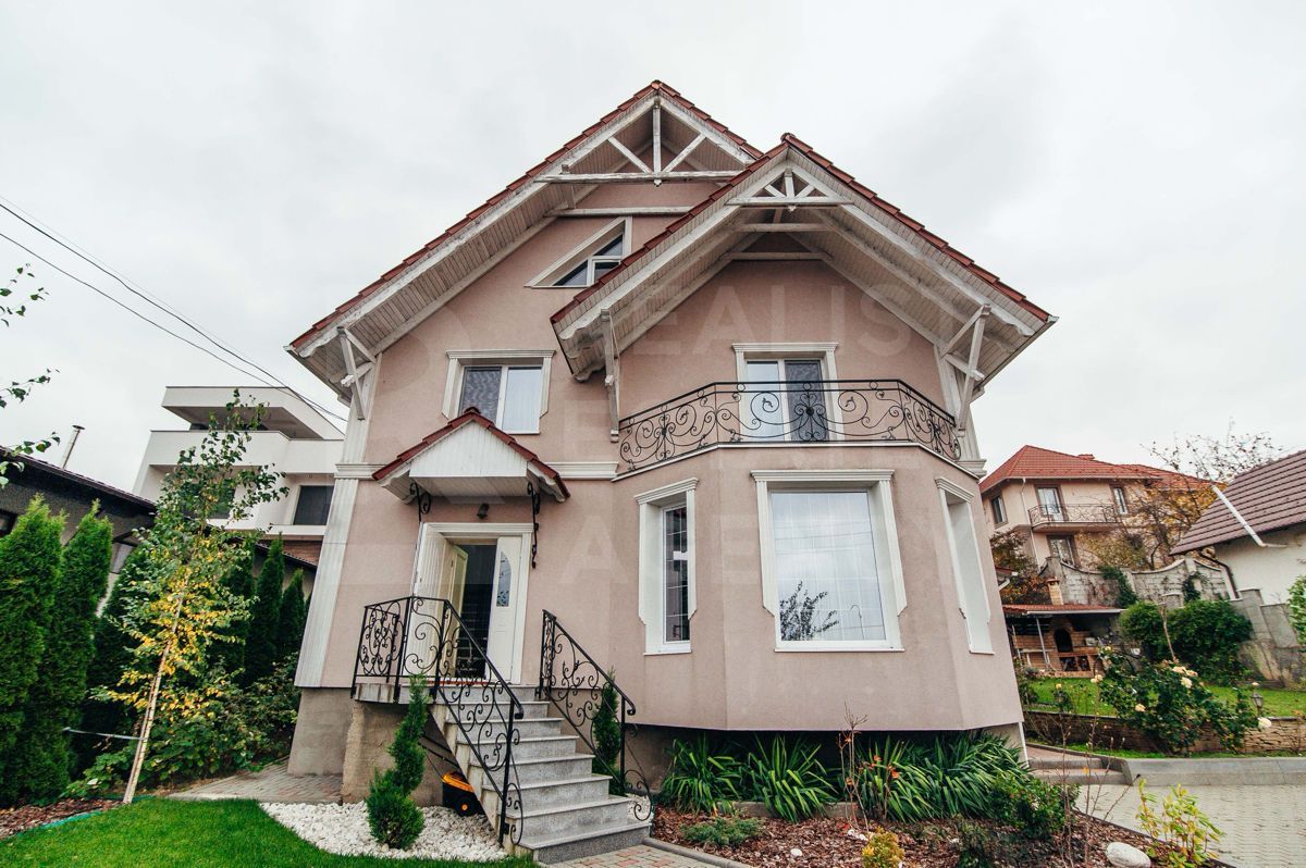 Chirie casa, 5 camere, strada Petru Movila, Dumbrava - Poză 1